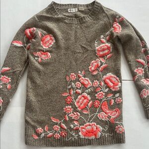 Anthropologie Taupe Sweater with Orange Floral Design woman’s extra small top